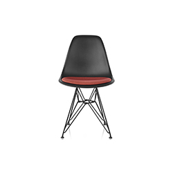 伊姆斯®软垫餐椅 伊姆斯夫妇 Charles & Ray Eames 伊姆斯夫妇